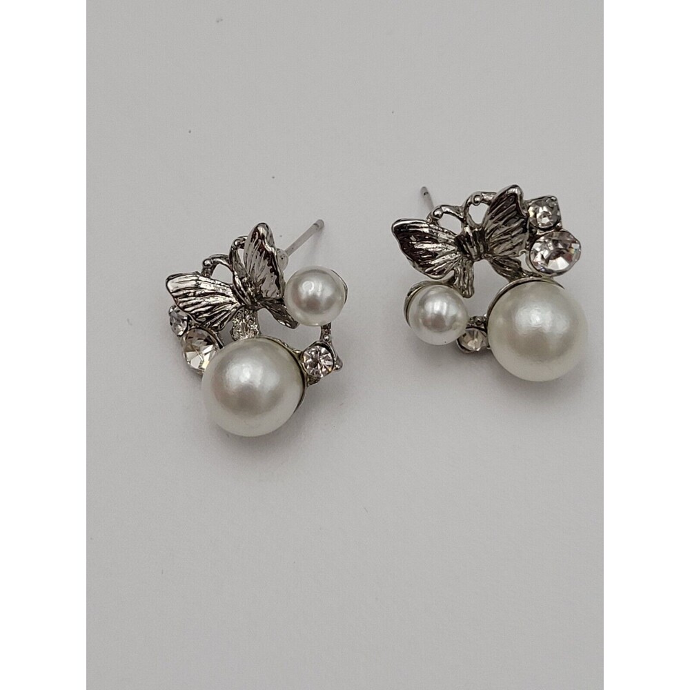 Delicate Silver Tone Butterfly‎ Earrings With Rhinestones & Faux Pearls